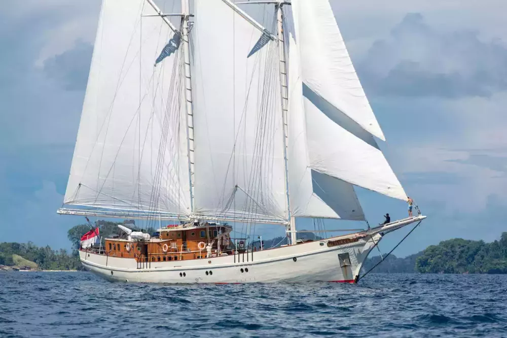 MUTIARA LAUT Luxury Sailing Yacht for Charter | C&N