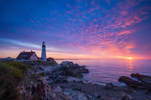 New England - Luxury Charter Itinerary | C&N