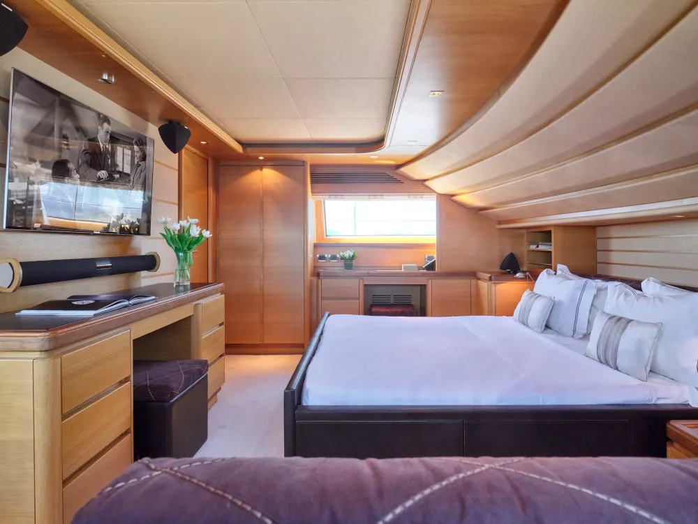 SEVEN S - Luxury Motor Yacht For Sale - Master cabin - Img 2 | C&N