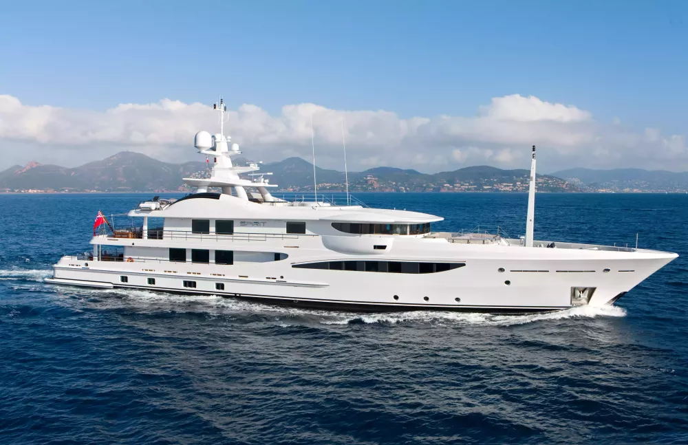 Spirit Luxury Motor Yacht for Charter | C&N
